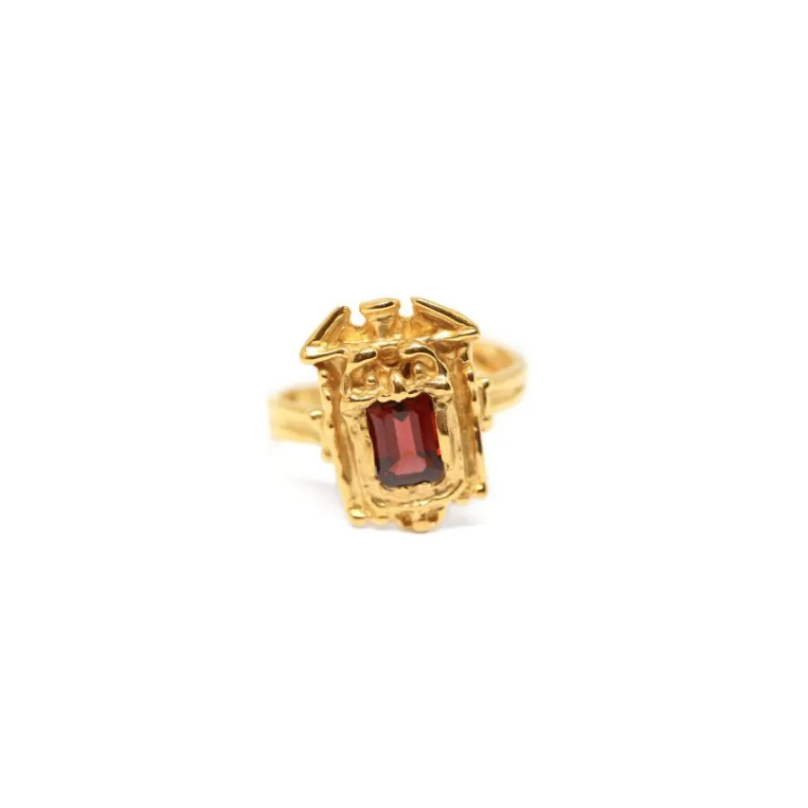 anello_zuccari_in_argento_0-1.webp Outlet Anello Zuccari in Argento 925 Placcato Oro con Granato Anelli